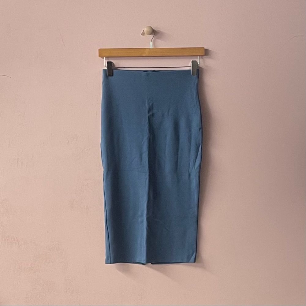 Forever 21 Dusty Blue Pencil Skirt Size Small EUC